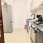 شقة Spacious 2br Steps From The Palace Of Parliament - Walk Everywhere
