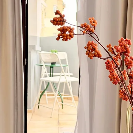Spacious 2br Steps From The Palace Of Parliament - Walk Everywhere Appartement Bucarest