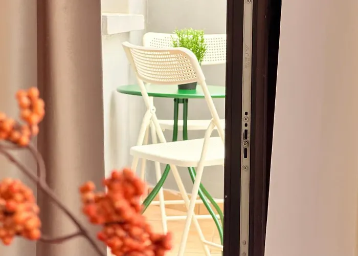 Spacious 2br Steps From The Palace Of Parliament - Walk Everywhere アパート ブカレスト