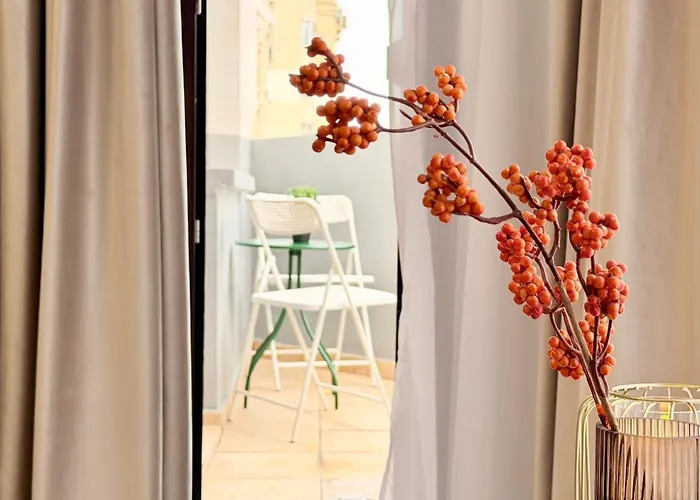 Spacious 2br Steps From The Palace Of Parliament - Walk Everywhere アパート ブカレスト
